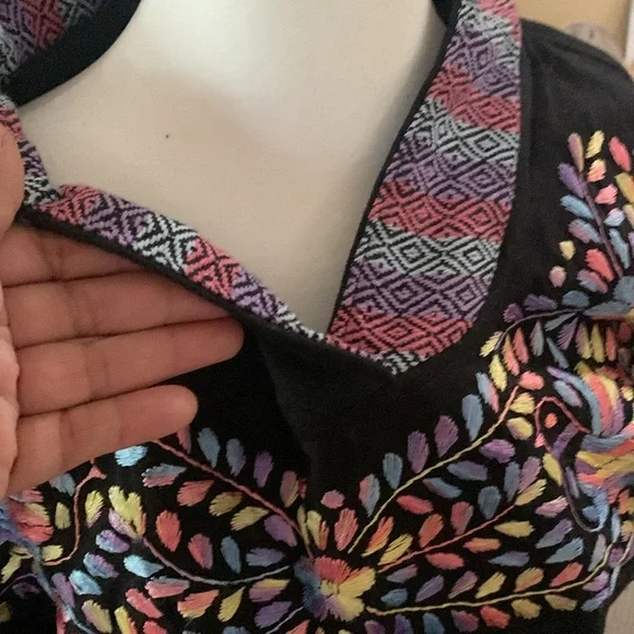 NWOT  XL Unique black Mexican “Baja” style women’s pullover Jacket. - Picture 4 of 6